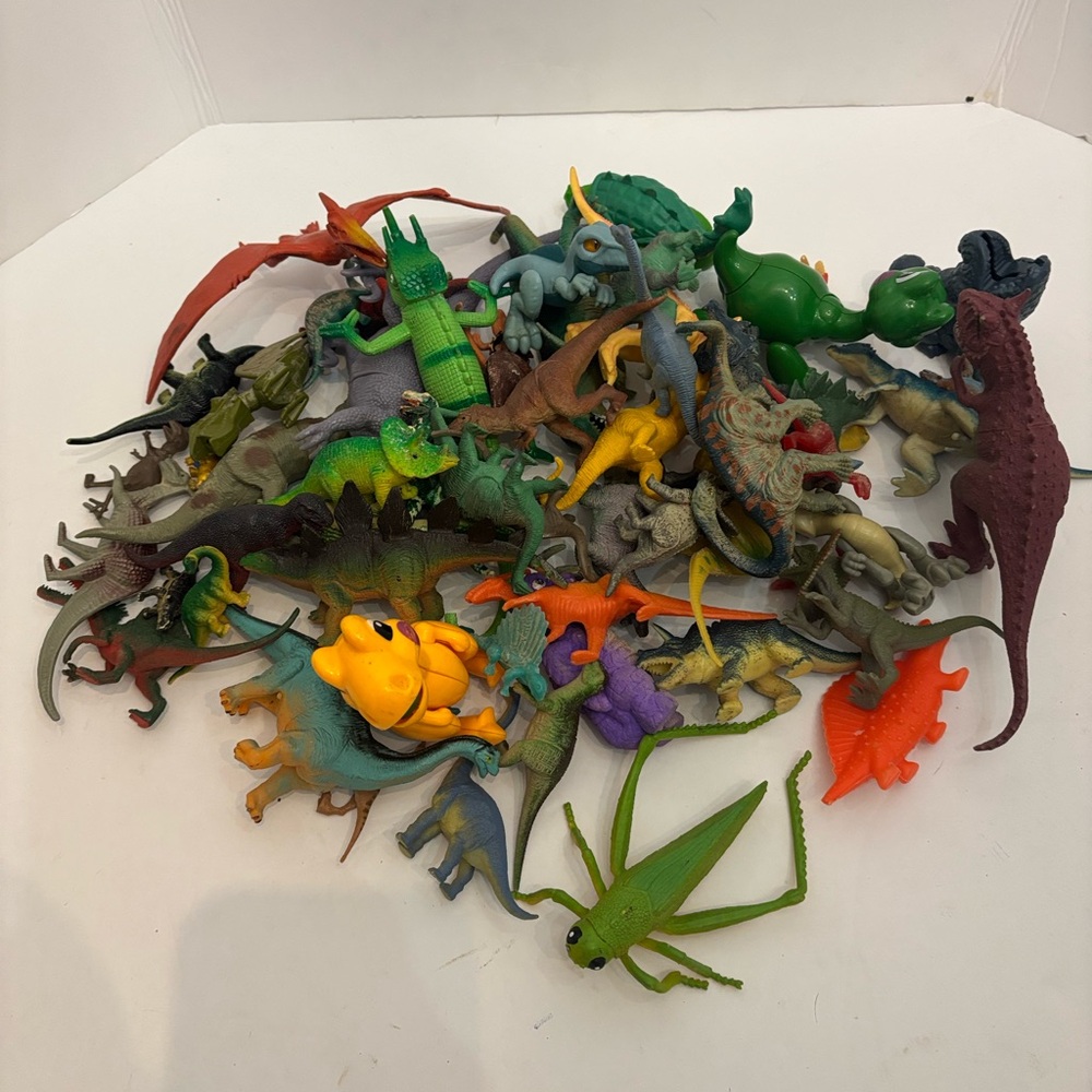 3+ Pounds Assorted Dinosaurs Toys